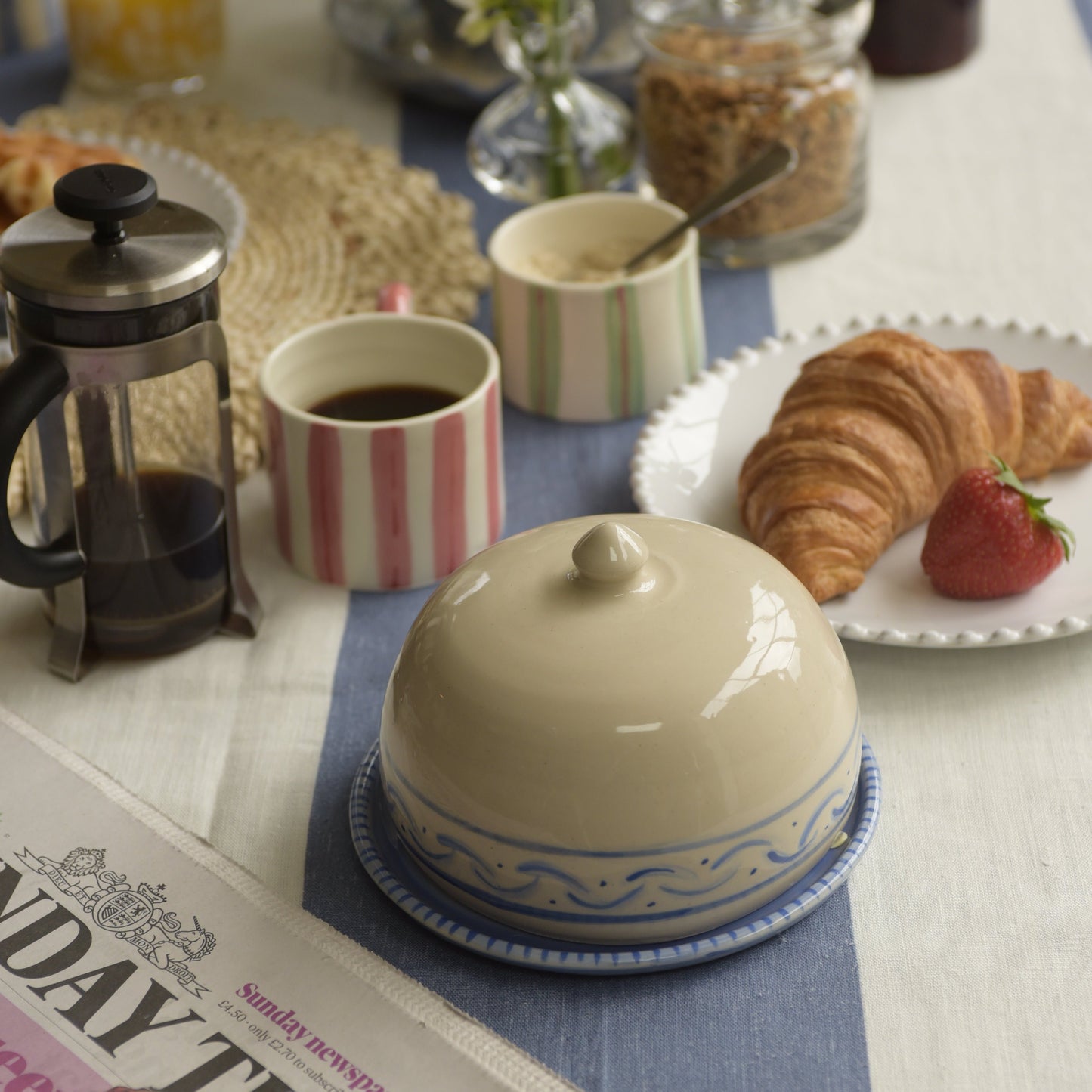 ARTY FARTY BUTTER DISH / grecian