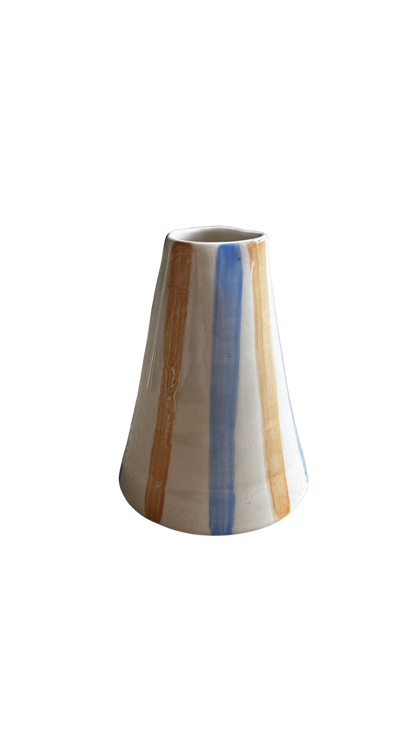 VASE or JUG // stripes