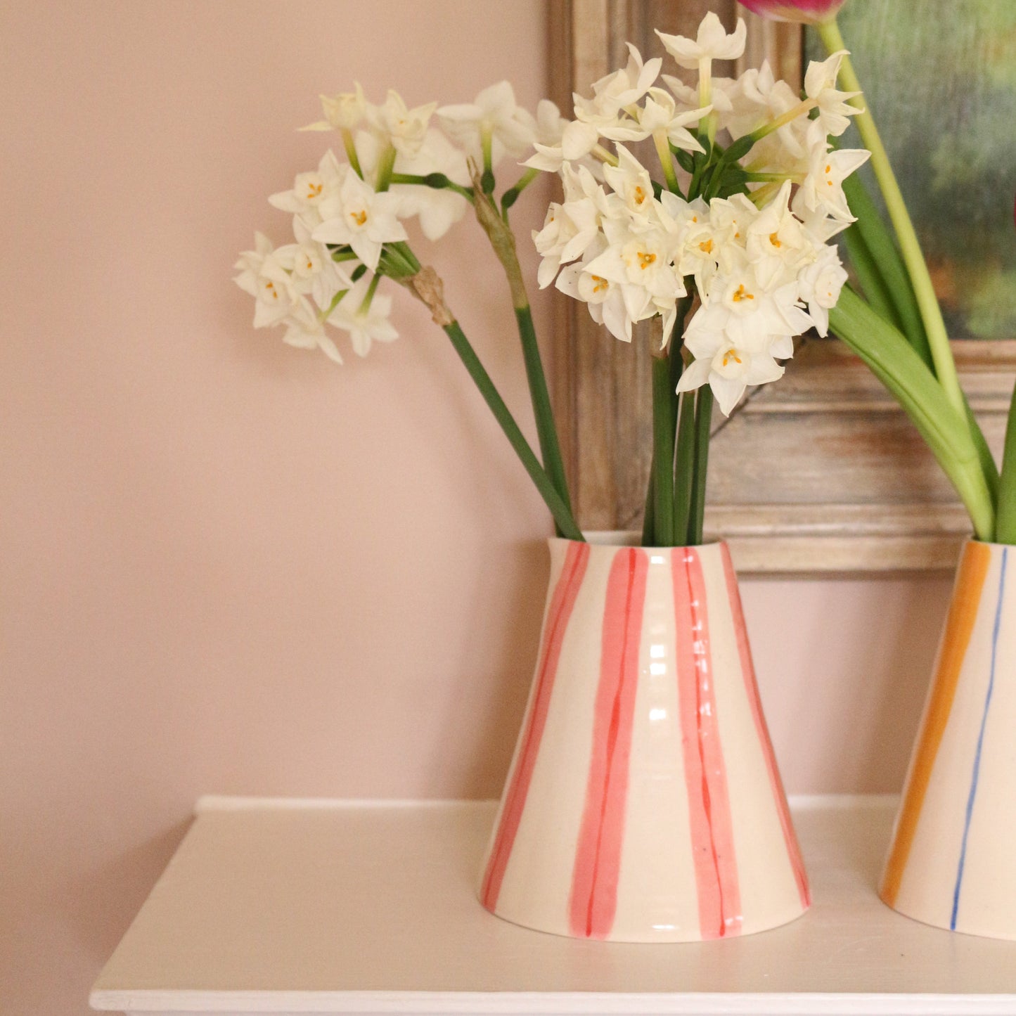 VASE or JUG // stripes